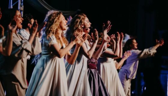 Рок-опера «Юнона и Авось», Энгельс