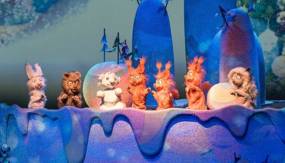 Спектакль «Три снежинки: голубая, золотая, серебристая»