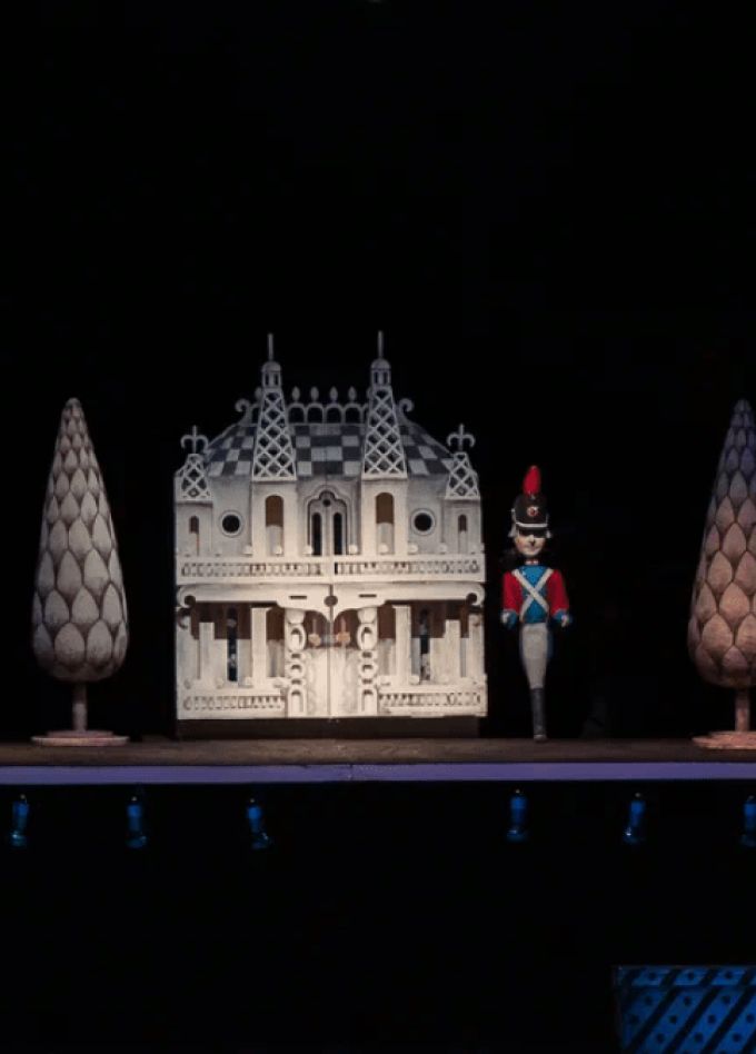 Стойкий оловянный солдатик