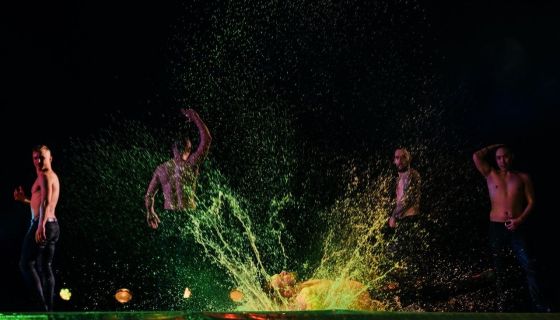 Шоу под дождём VII. И где, …, счастье?, Энгельс