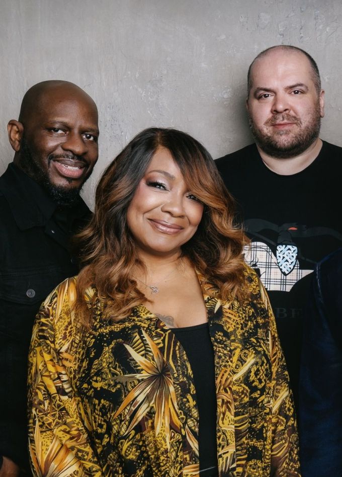 Антон Давидянц и группа «Enterplay»