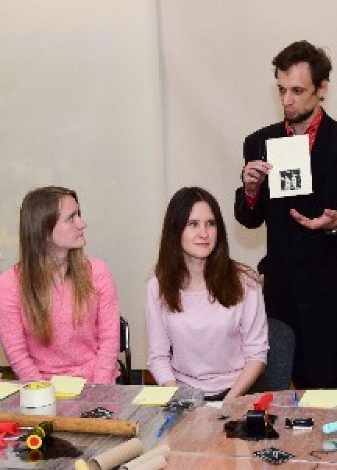 Вырезай, штампуй. Мастер-класс