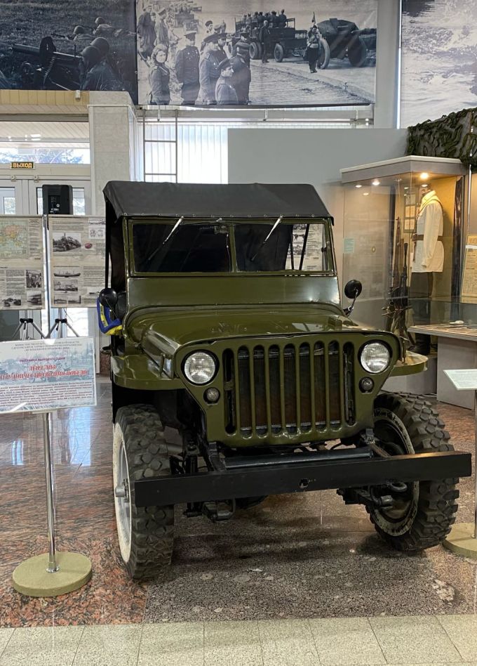 Индивидуальная экскурсия по экспозициям и выставкам музея