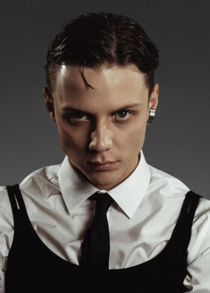 Ваня Дмитриенко