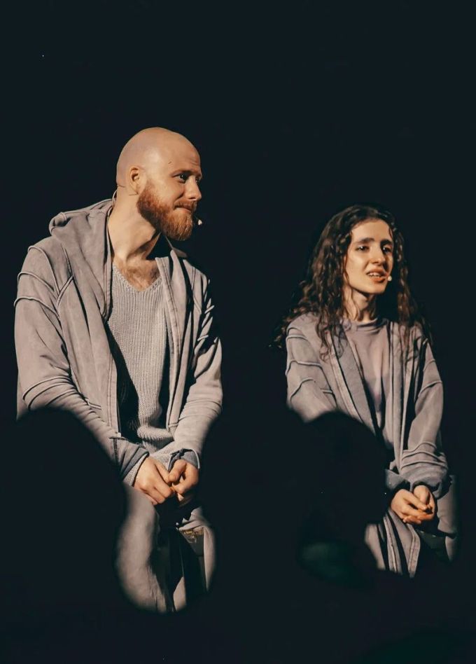 Спектакль «Я — счастье. В объятиях неба»