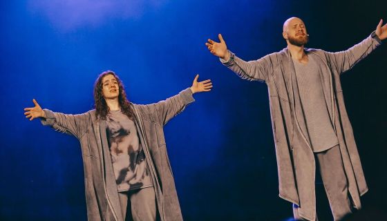 Спектакль «Я — счастье. В объятиях неба»