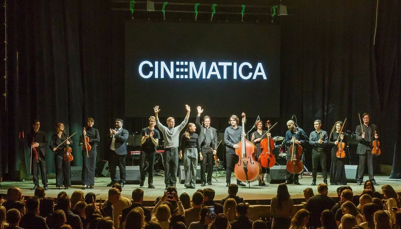Cinematica orchestra